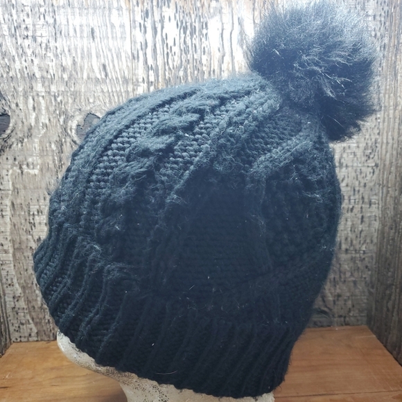 Michael Kors Womens Cable Knit Beanie Hat Black One Size Winter Ski Cap With Pom - Picture 4 of 7